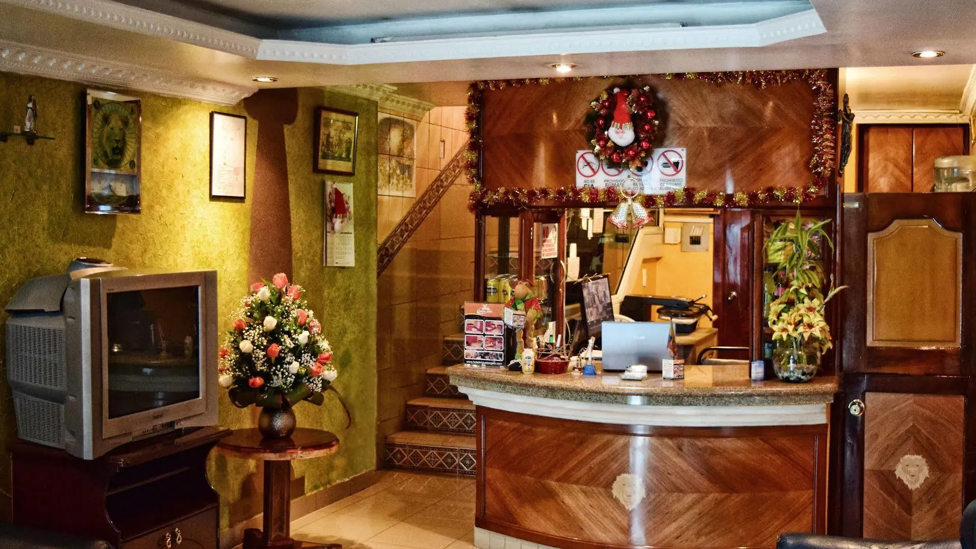 Miguel Angel Terminal Quitumbe Hotel Quito