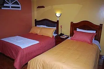 ***  Miguel Angel Terminal Quitumbe Hotel Quito Ecuador