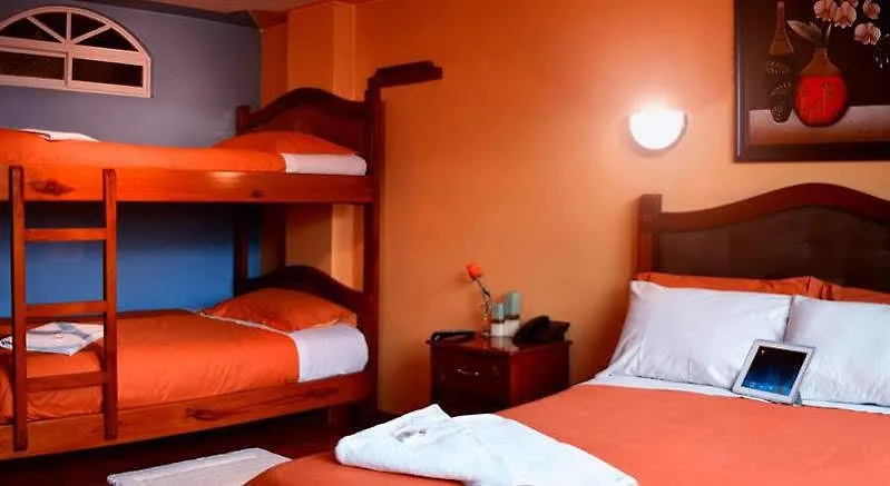 Miguel Angel Terminal Quitumbe Hotel Quito